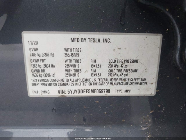 2021 TESLA MODEL Y 5YJYGDEE5MF069798 Photo 8