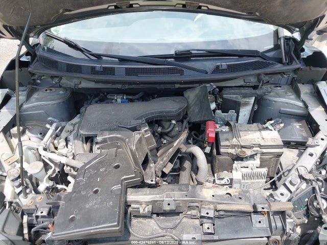 JN1BJ1CRXKW621125 Nissan 2019
