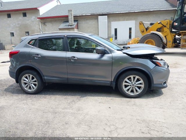JN1BJ1CRXKW621125 Nissan 2019