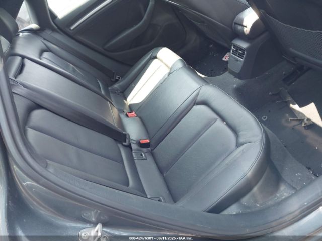 2017 AUDI A3 WAUB8GFF7H1039175 Photo 7