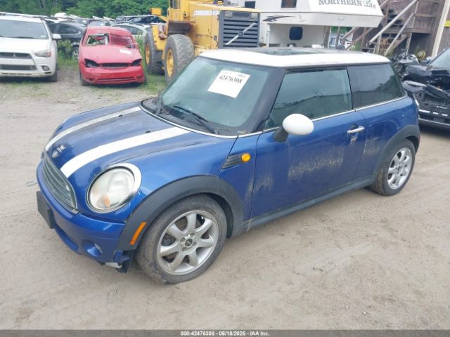 2007 MINI COOPER WMWMF33547TT54814 Photo 1