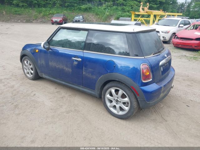 2007 MINI COOPER WMWMF33547TT54814 Photo 2