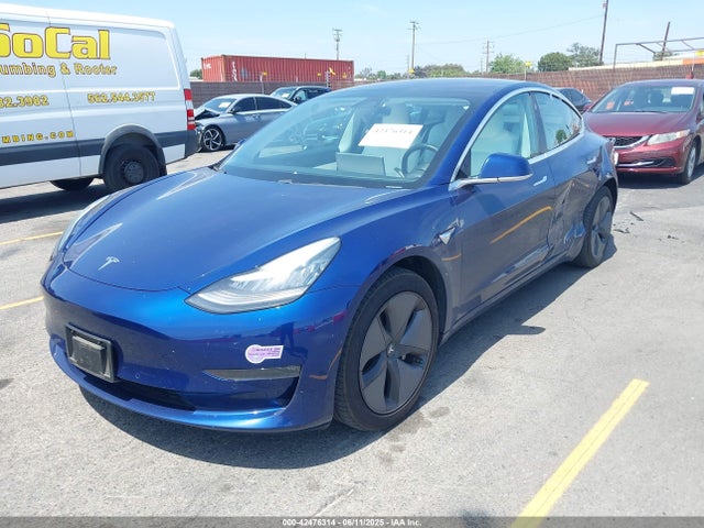 Tesla MODEL 3 2018 5YJ3E1EAXJF155759 Image 2