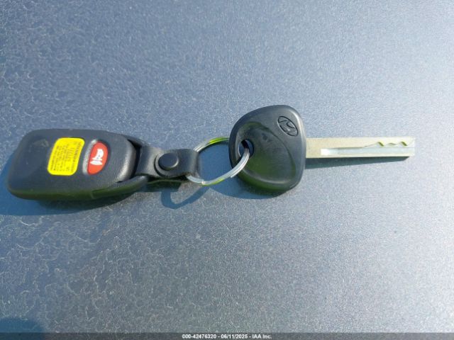 KMHCT5AE7HU324218 Hyundai Accent