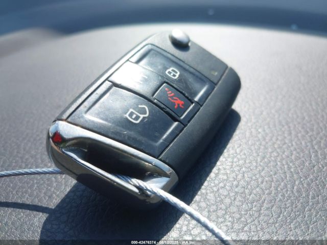 3VWC17AU5GM520266 Volkswagen 1.8 tsi