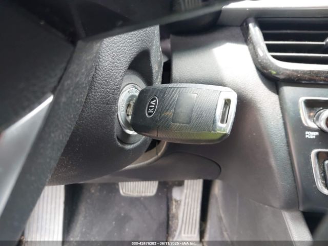 2019 KIA OPTIMA 5XXGT4L39KG343670 Photo 10