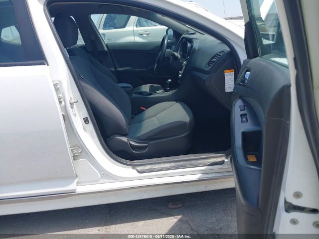 2013 KIA OPTIMA HYBRID KNAGM4AD5D5060549 Photo 4