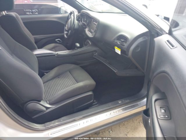 2017 DODGE CHALLENGER 2C3CDZAG0HH665946 Photo 4