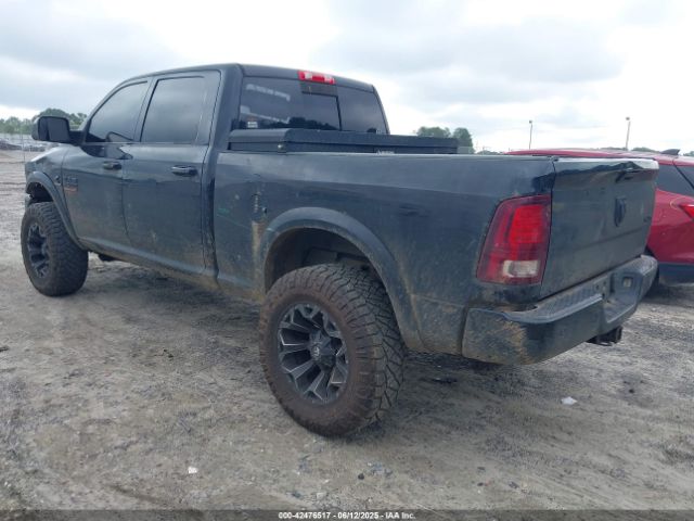 2017 RAM 2500 3C6UR5FL4HG588862 Photo 2
