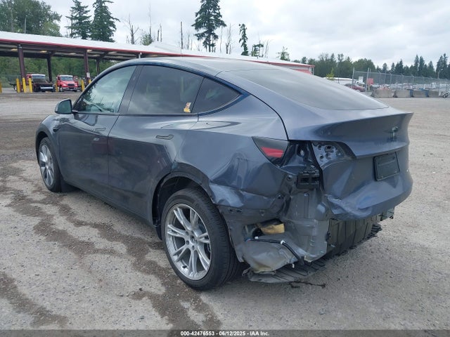 2023 TESLA MODEL Y 7SAYGDEE7PA159345 Photo 2