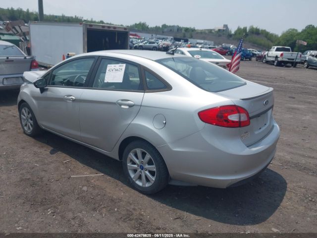 2012 FORD FIESTA 3FADP4BJ1CM145193 Photo 2