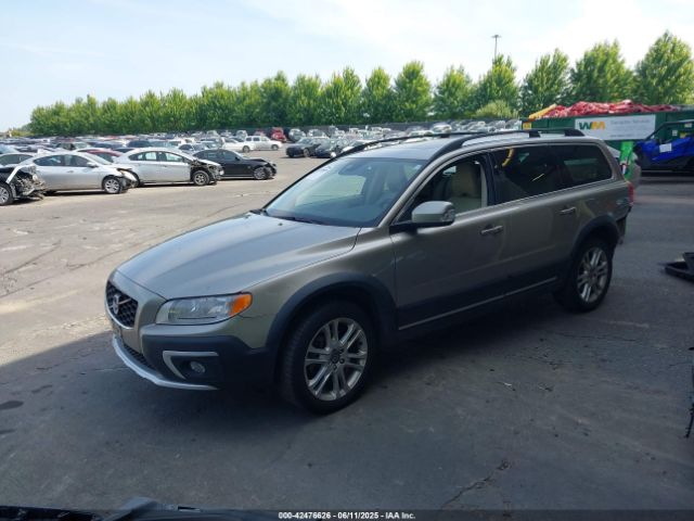 2016 VOLVO XC70 YV4612NK0G1237425 Photo 1
