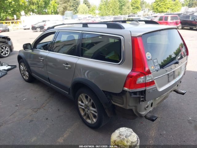 2016 VOLVO XC70 YV4612NK0G1237425 Photo 2