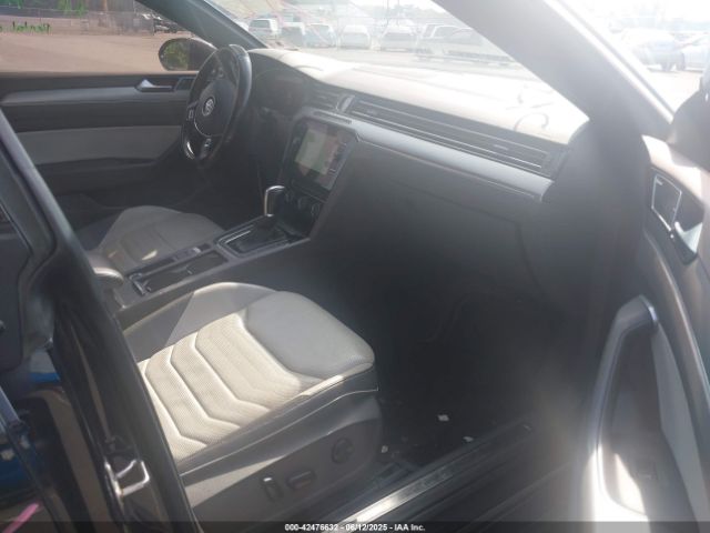 2019 VOLKSWAGEN ARTEON WVWTR7AN6KE007076 Photo 4