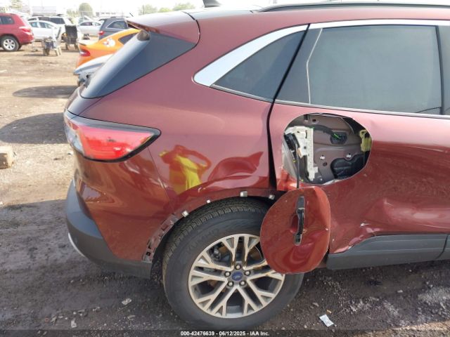 2021 FORD ESCAPE 1FMCU9H60MUA61602 Photo 5
