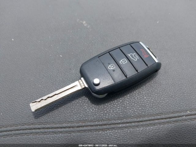 KNDPM3AC0H7085454 KIA Sportage Lx