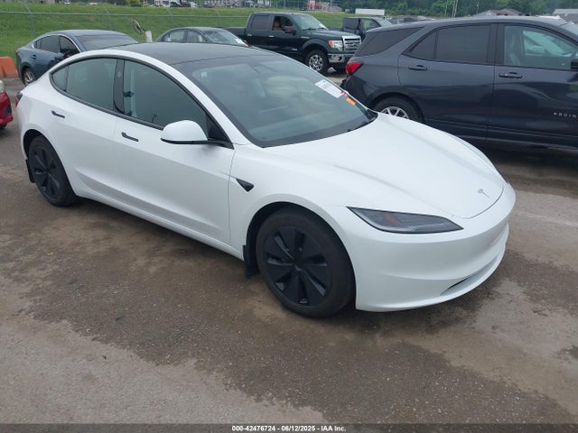 2025 TESLA MODEL 3 5YJ3E1EB5SF893625 Photo 0