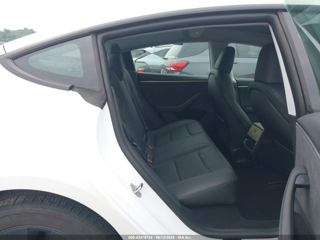 2025 TESLA MODEL 3 5YJ3E1EB5SF893625 Photo 7