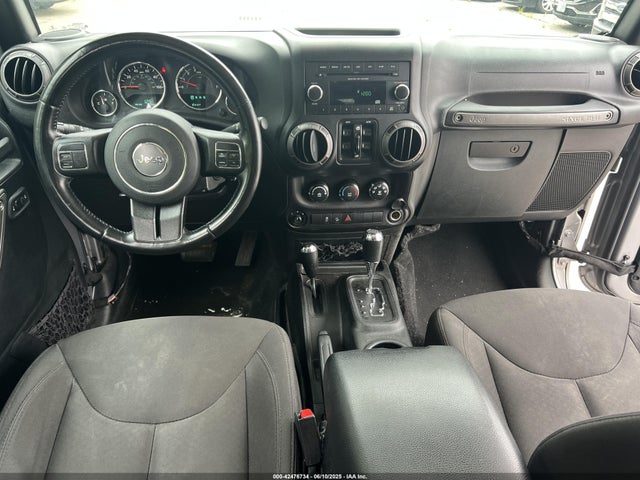 1C4HJWDG6JL927319 Jeep Wrangler Jk Unlimited Sport S 4x4