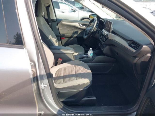 2021 FORD ESCAPE 1FMCU9G68MUB26987 Photo 4