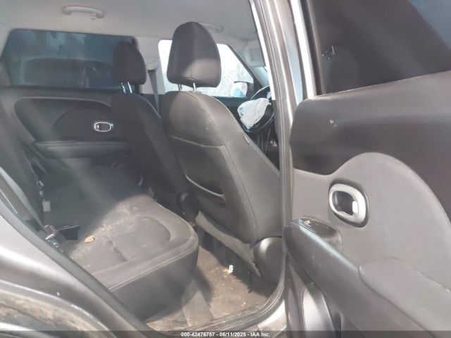 2018 KIA SOUL KNDJP3A57J7592436 Photo 7