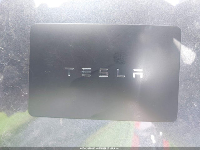 2025 TESLA MODEL Y 7SAYGDED5SA371404 Photo 10
