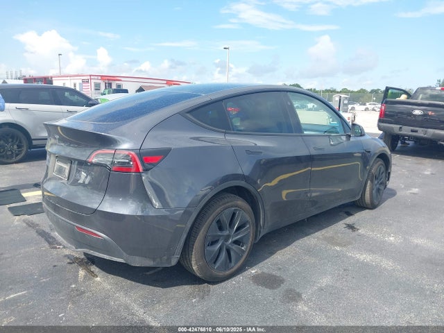 2025 TESLA MODEL Y 7SAYGDED5SA371404 Photo 3