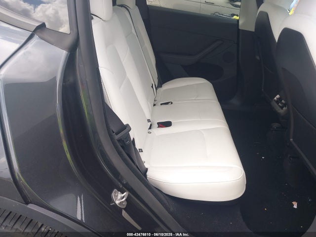 2025 TESLA MODEL Y 7SAYGDED5SA371404 Photo 7