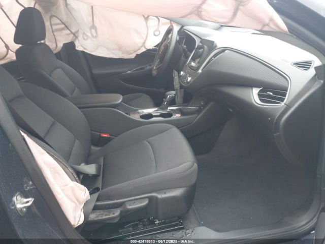 1G1ZD5ST4SF133756 Chevrolet Malibu Fwd 1lt