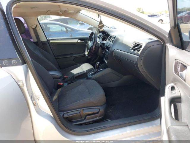 2015 VOLKSWAGEN JETTA 3VWD17AJ8FM258414 Photo 4