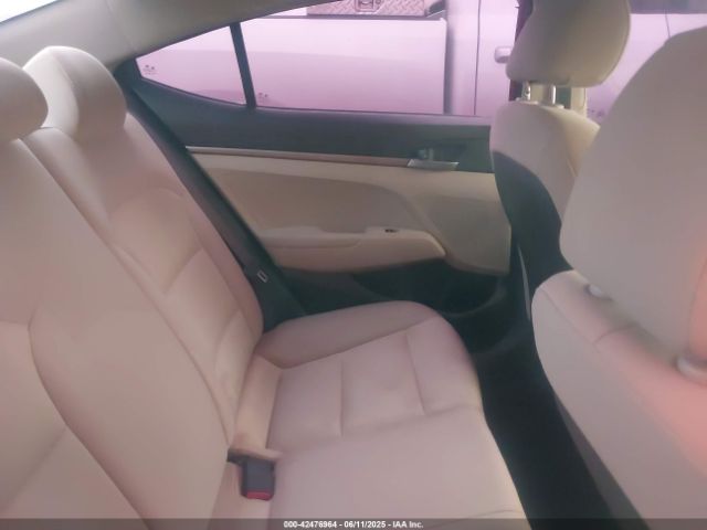 5NPD74LFXHH208079 Hyundai Elantra