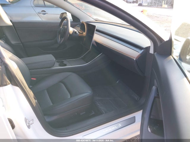 2020 TESLA MODEL 3 5YJ3E1EB1LF665106 Photo 4