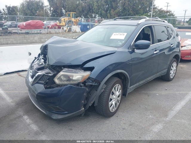 Nissan 2016 2016 KNMAT2MT8GP644987 Image 2