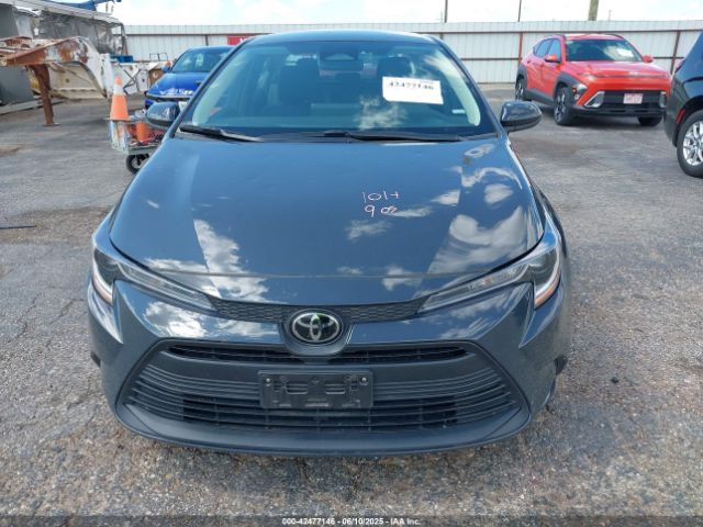 5YFB4MDE8RP104944 Toyota COROLLA LE