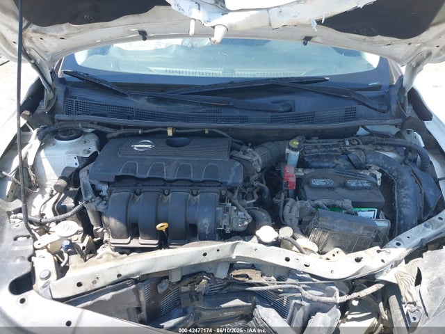 3N1AB7APXEY260411 Nissan 2014