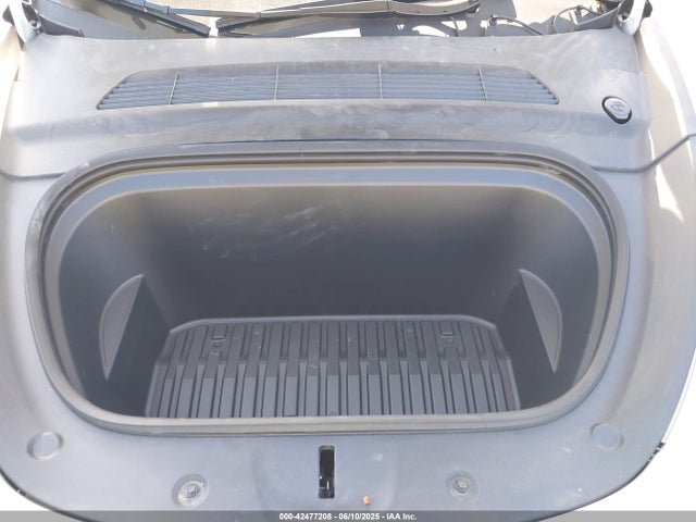 2024 TESLA MODEL Y 7SAYGDEE3RF166962 Photo 9