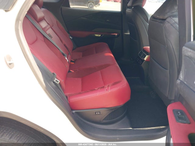 Lexus t24a-fts, 1zm+1ym 2023 2T2BCMEA2PC001025 Image 8