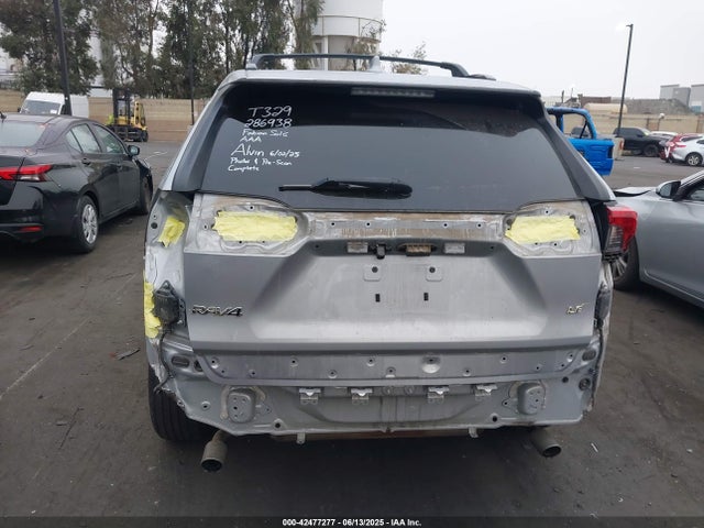 Toyota a25a-fks 2020 2T3K1RFV5LW070848 Image 17