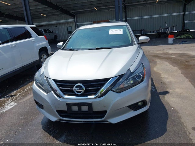1N4AL3AP7JC190670 Nissan Altima 2.5 Sl