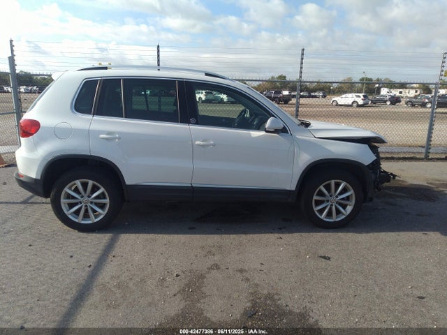 WVGRV7AXXHW509109 Volkswagen 2.0 tsi