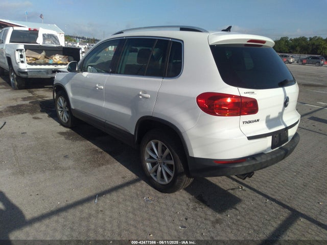WVGRV7AXXHW509109 Volkswagen 2.0 tsi