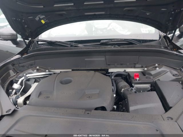 2021 VOLVO XC90 YV4A221L6M1712318 Photo 9