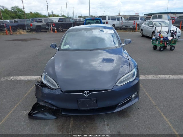 Tesla MODEL S 2017 5YJSA1E2XHF190425 Image 12