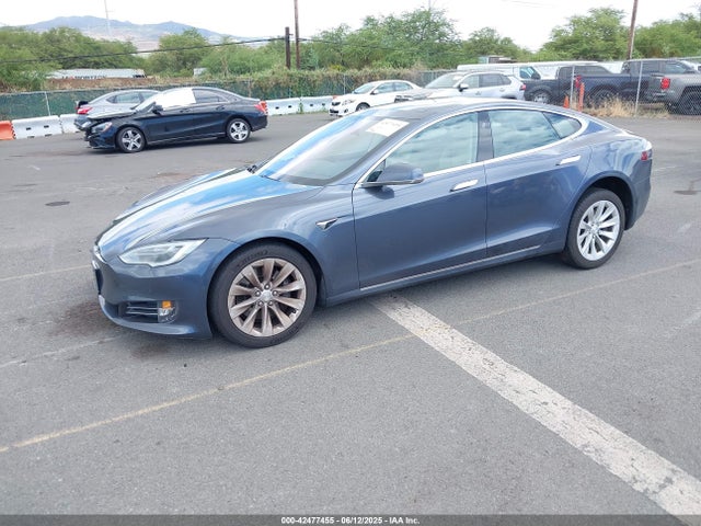 2017 TESLA MODEL S 5YJSA1E2XHF190425 Photo 1
