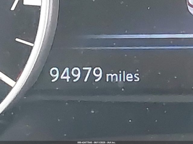 1N4AA6AP1JC393321 Nissan 2018