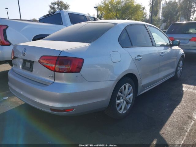 3VWD17AJ8FM415696 Volkswagen Jetta