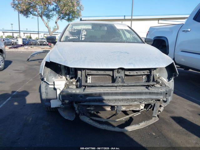 3VWD17AJ8FM415696 Volkswagen Jetta