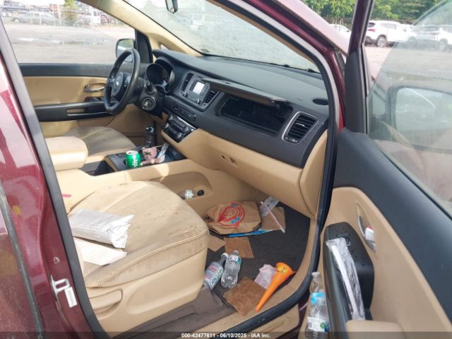 KNDMB5C11F6019112 KIA SEDONA LX