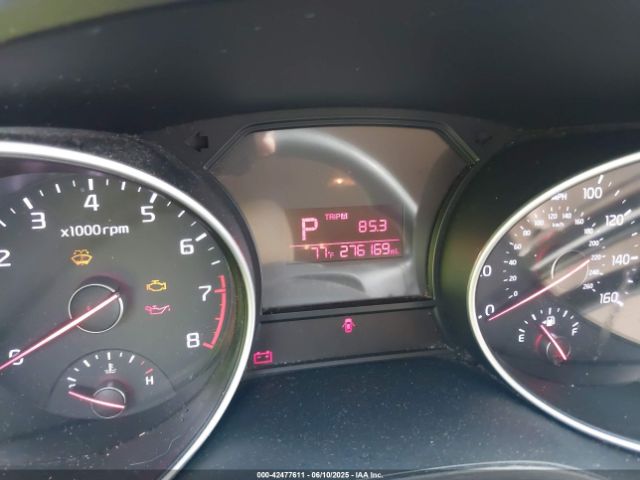 KNDMB5C11F6019112 KIA SEDONA LX