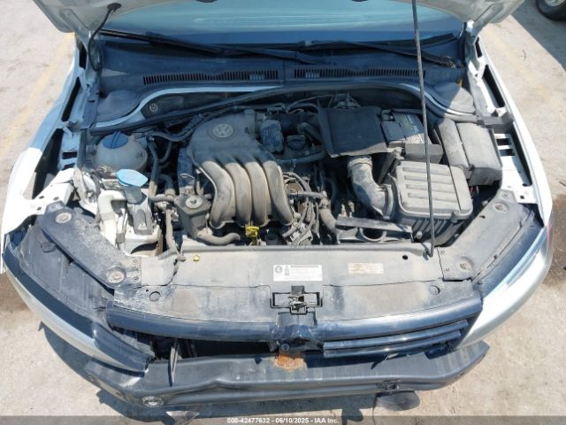 3VW2K7AJ7EM289320 Volkswagen Jetta 2.0l S